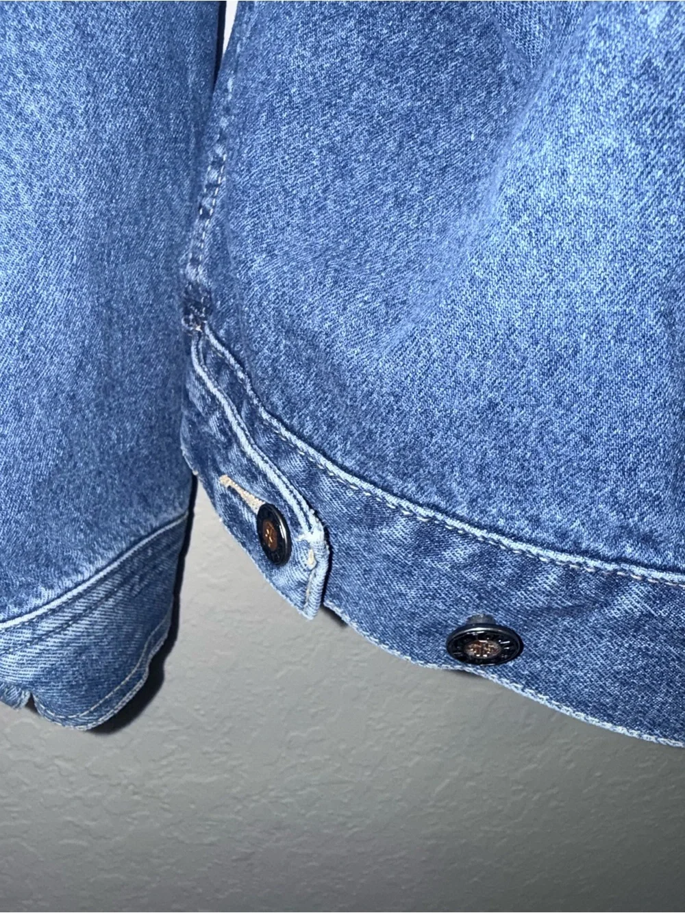 Vintage Today’s News Denim Jacket Women’s 2XL Oversized Blue Jean Trucker Jacket
